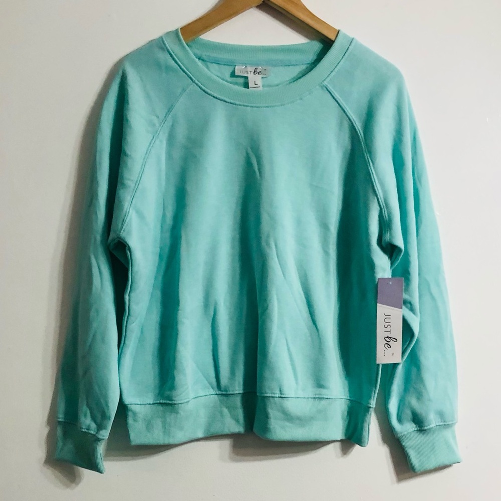 Women’s crewneck sweatshirt raglan long sleeves green mint.L